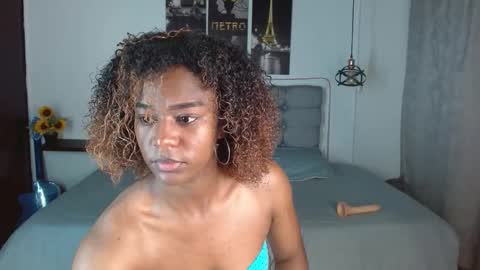 samara_roxx online show from 10.27.25