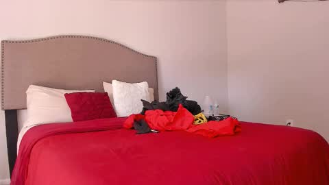 Snapshot of samatha1998 chatting on 02.28.26 Yaya online show from 02.28.26