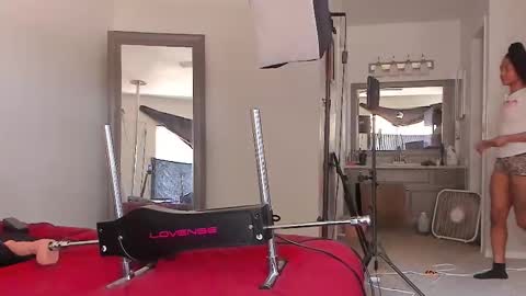 Yaya online show from 03.25.26