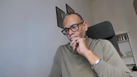 Sam online show from 03.17.26