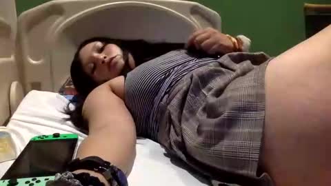 samdelilah online show from 09.14.25