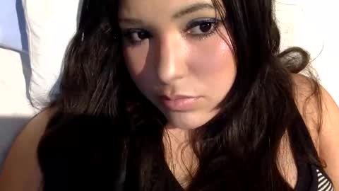 samdelilah online show from 09.18.25