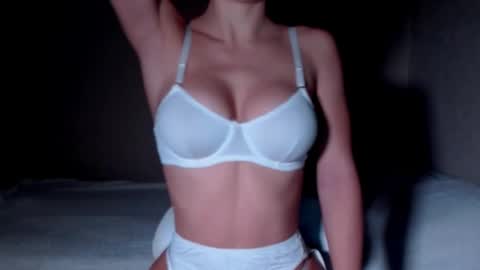 Sam Demia online show from 12.02.25