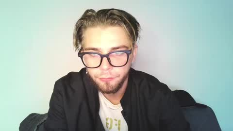 Snapshot of samgorgeous chatting on 04.30.26 Fansly - Top4fans online show from 04.30.26