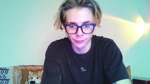 Snapshot of samgorgeous chatting on 05.27.26 Fansly - Top4fans online show from 05.27.26