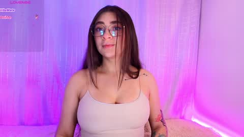 Snapshot of samii_evans chatting on 01.29.25 samii evans online show from 01.29.25