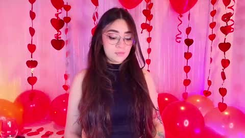 Snapshot of samii_evans chatting on 02.14.25 samii evans online show from 02.14.25