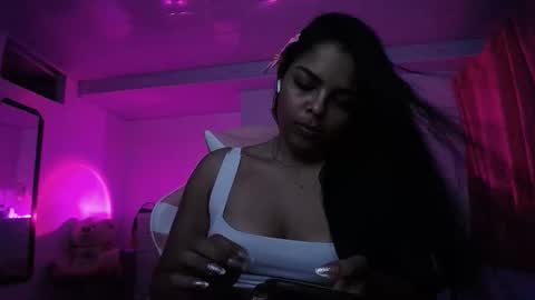 Danna dulce online show from 04.10.26