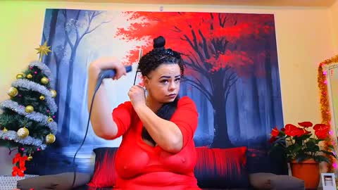 Snapshot of samiraevans chatting on 01.09.25 online show from 01.09.25