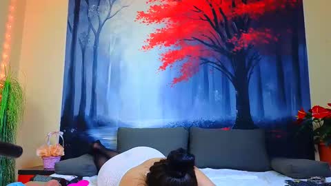 Snapshot of samiraevans chatting on 02.12.25 online show from 02.12.25