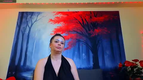 Snapshot of samiraevans chatting on 03.08.25 online show from 03.08.25