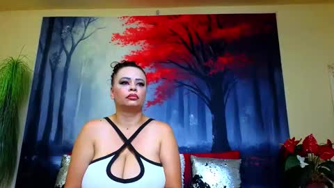 Snapshot of samiraevans chatting on 09.11.25 online show from 09.11.25