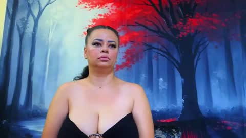 Snapshot of samiraevans chatting on 10.04.25 online show from 10.04.25