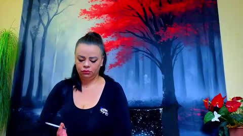 Snapshot of samiraevans chatting on 10.14.25 online show from 10.14.25