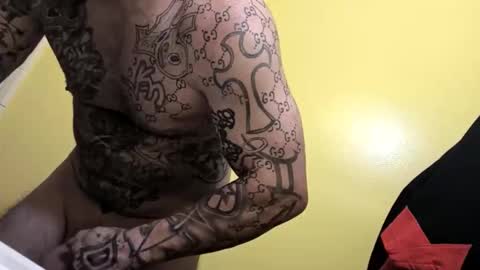 Snapshot of sammy3bizz chatting on 10.26.25 sammy3bizz online show from 10.26.25