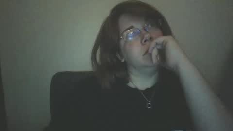 Snapshot of sammy_lyn chatting on 11.27.25 Sam online show from 11.27.25