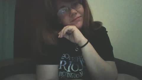 Snapshot of sammy_lyn chatting on 12.03.25 Sam online show from 12.03.25