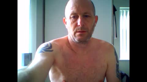 Snapshot of sammyb1821 chatting on 01.21.25 sammyb1821 online show from 01.21.25