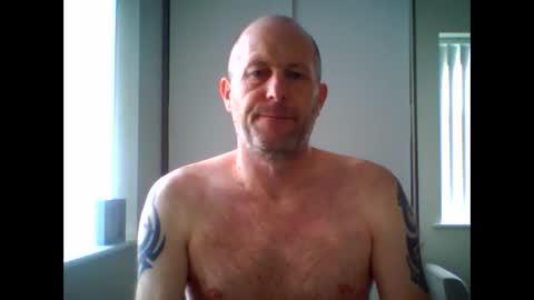 Snapshot of sammyb1821 chatting on 02.06.25 sammyb1821 online show from 02.06.25