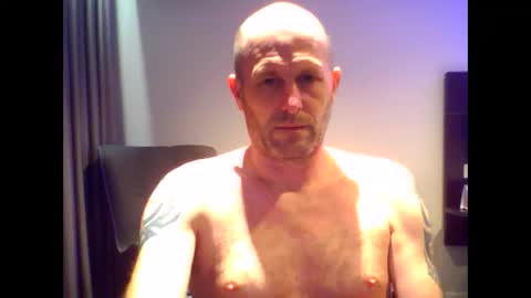 Snapshot of sammyb1821 chatting on 02.11.25 sammyb1821 online show from 02.11.25