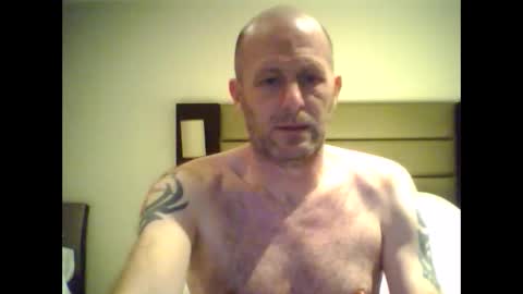 Snapshot of sammyb1821 chatting on 02.25.25 sammyb1821 online show from 02.25.25