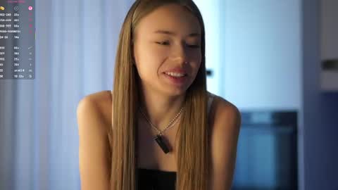 Snapshot of sammymally chatting on 07.01.26 Vivienne online show from 07.01.26