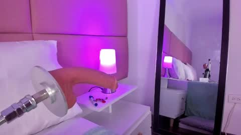 Sammy Morales online show from 03.10.25