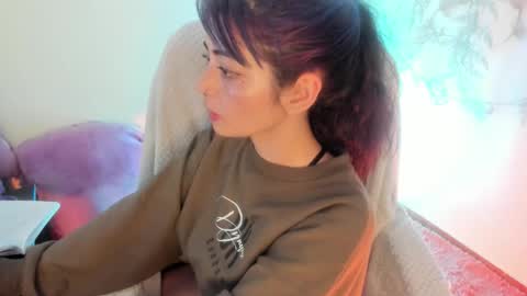   online show from 12.15.25