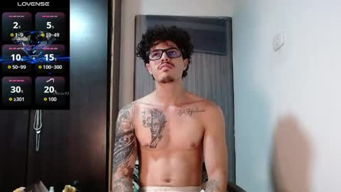 Snapshot of sammytop22 chatting on 05.31.26 sammy model independiente online show from 05.31.26