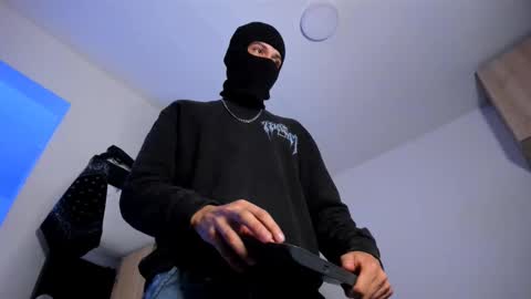   online show from 10.25.25