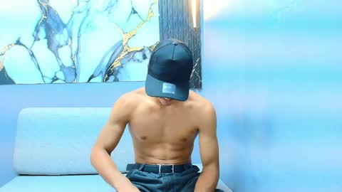 SAMUEL online show from 04.10.26