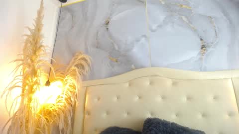 S A M A N T H A  online show from 12.04.25