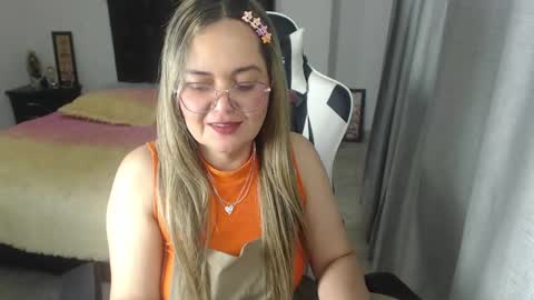 Snapshot of samy_vsn chatting on 01.26.25 samy_vsn online show from 01.26.25