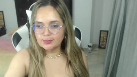 Snapshot of samy_vsn chatting on 02.16.25 samy_vsn online show from 02.16.25