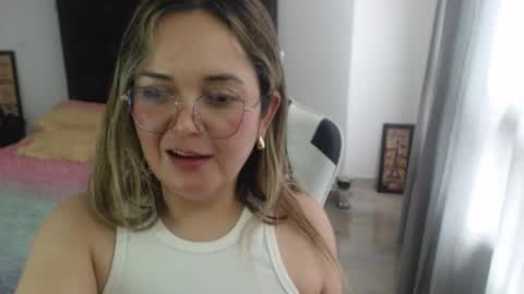 Snapshot of samy_vsn chatting on 02.16.25 samy_vsn online show from 02.16.25