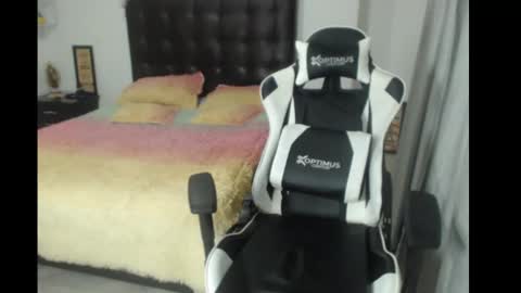 Snapshot of samy_vsn chatting on 02.28.25 samy_vsn online show from 02.28.25