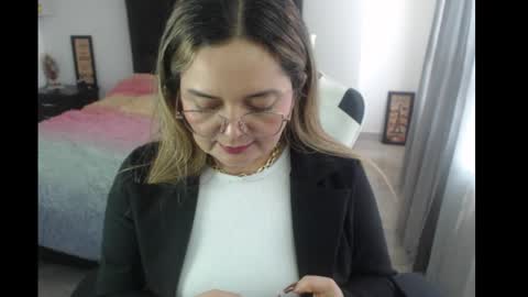 Snapshot of samy_vsn chatting on 03.08.25 samy_vsn online show from 03.08.25
