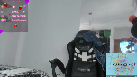 Snapshot of samykiss chatting on 11.05.25 SamyHolbrook online show from 11.05.25