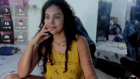 Snapshot of samykiss chatting on 11.10.25 SamyHolbrook online show from 11.10.25