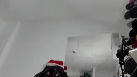 Snapshot of samykiss chatting on 11.26.25 SamyHolbrook online show from 11.26.25