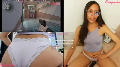 Snapshot of samyonichan chatting on 12.14.24 Special show on 17 december and 23 UwU online show from 12.14.24