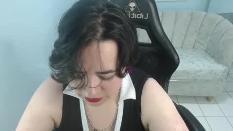 samythomas_t online show from 02.10.26