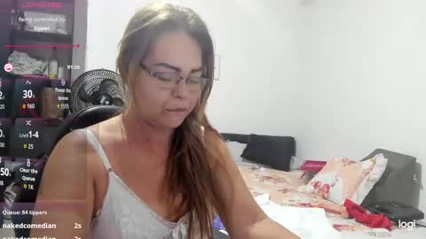 Snapshot of sanddi_milff chatting on 09.26.25 Sanddi online show from 09.26.25