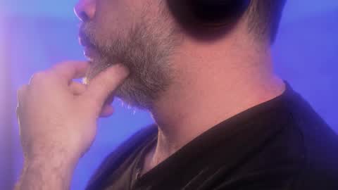 Sanders online show from 10.27.25