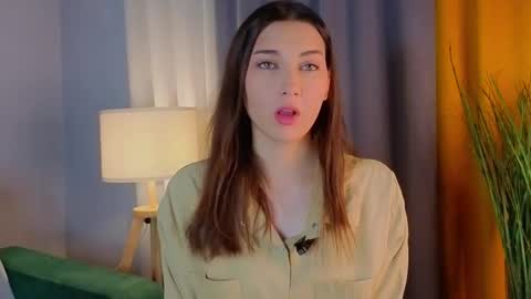 Isabel but you can call me Bella online show from 11.15.25