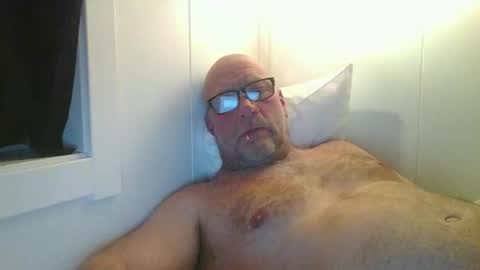 sandnesrune523 online show from 03.14.26