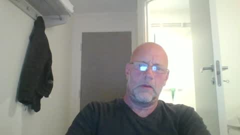 sandnesrune523 online show from 06.14.26