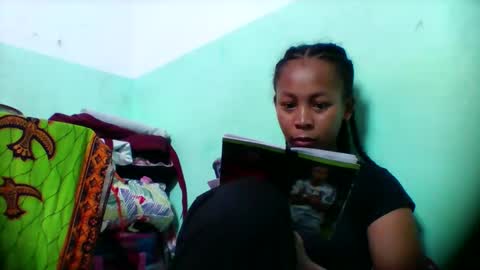 sandra1253099 online show from 12.16.25