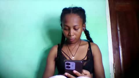 Snapshot of sandra1253099 chatting on 05.01.26 sandra1253099 online show from 05.01.26