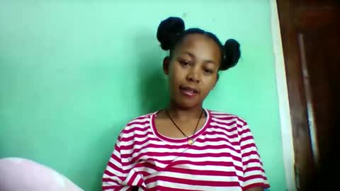 Snapshot of sandra1253099 chatting on 05.17.26 sandra1253099 online show from 05.17.26